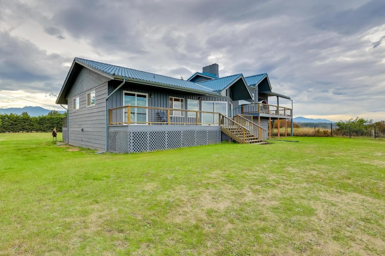 Oceanfront Port Angeles Home With Mountain View! Zewnętrze zdjęcie